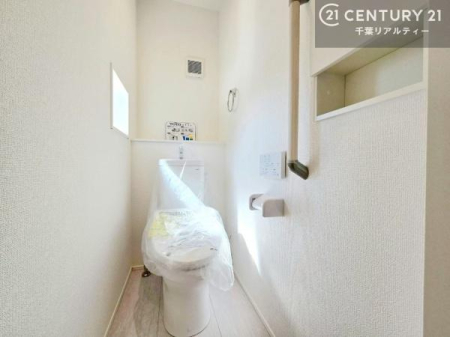 �g�C�� �������֍��ɂ��A�~��͕֍����g�����ł���̂ŗ₽���֍��ɍ��炸�ɍςފ������d�l�ł��I
