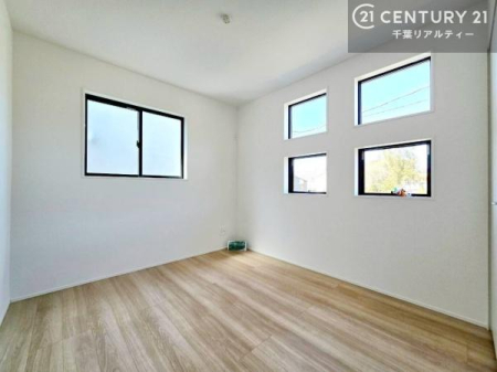 �q������ �|���o�������Ȃ��������́A���q�l�̂������Ƃ��Ă����S�ł��I
���[�X�y�[�X���[�����Ă���̂ŎU�炩�������������T�b�ƕЕt�����܂��I