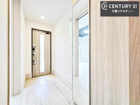 ���� ���ċA���Ă��Ă��A�������܁I�����������Ȃ�A�D�����}������Ă�����ԂɂȂ��Ă��܂��B
���邭��������錺�ւł��I