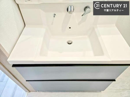 ���ʑ�E���ʏ� �[�����ʑ�{�E���́A�������˂ɂ����̂ł�����ꂪ�y�X�I���������ۂĂ܂��I
�L���C�Ȑ��ʏ��Ŏ��������̃��`�x�[�V�������オ��܂��ˁI