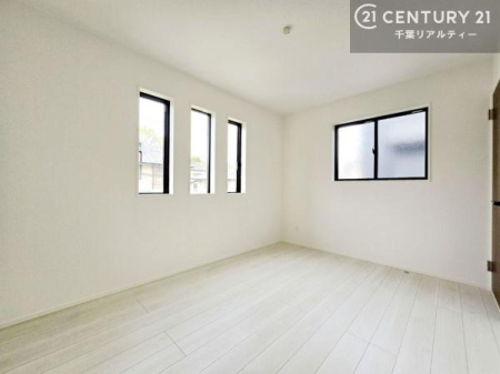 �q������ �|���o�������Ȃ��������́A���q�l�̂������Ƃ��Ă����S�ł��I
���[�X�y�[�X���[�����Ă���̂ŎU�炩�������������T�b�ƕЕt�����܂��I