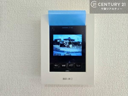 ���̑� TV���j�^�[�t�C���^�[�t�H���������B���K�҂̊���m�F���Ă���Ή��ł��邽�߁A�h�Ɩʂɂ��z�����ꂽ���S�̐ݔ��ł��B