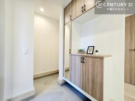 ���� ���ċA���Ă��Ă��A�������܁I�����������Ȃ�A�D�����}������Ă�����ԂɂȂ��Ă��܂��B
���邭��������錺�ւł��I