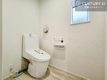 �g�C�� �������̂���F���̂���􂢂ł��I
����₩�ŃX�b�L�������Ԃł��I������ꂪ���₷���g�C���ł��I