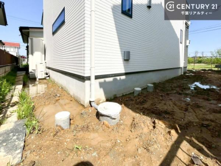 �� ������Ƃ�������X�؁[�X���t���Ă��܂��I�K�[�f�j���O���y���߂����ł��ˁB