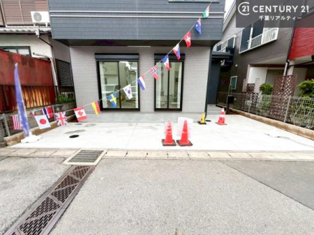 ���ԏ� �J�[�X�y�[�X2�䒓�ԉ\�B�����̒ʋ΂₨�������ɕ֗��ŁA���q���ɂ���Ƃ�������Ă��g�����������܂��B