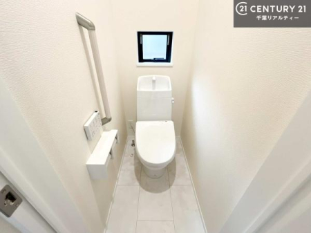 �g�C�� 1�E2�K�Ƀg�C�����������܂��I���̖Z�������ԑт��҂����ɂ��݂����ł��ˁB������Ƃ����������̂���g�C���ł�����ꂪ���₷���ł��I