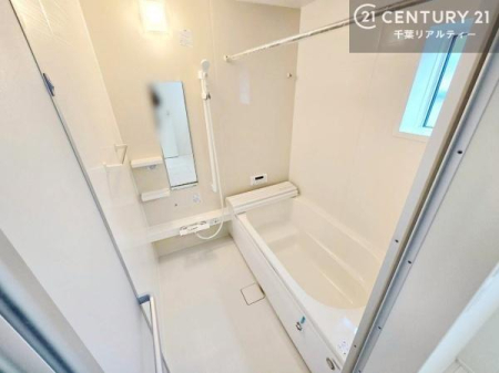 ���� �������������l�̕��͋C�̃o�X���[���́A�����o�Ă��ăo�X�^�C�����[���I
���d���撣���Ă��邲�J���ɂ��D�݂̍���̓����܂����āA�y����ł݂Ă͂������ł��傤���H