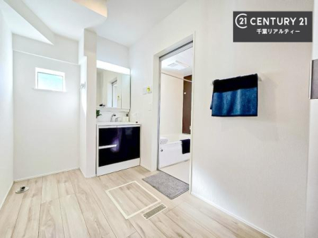 ���ʑ�E���ʏ� �g�Ȃ�𐮂�����ʏ��́A���������厖�ł��I������̐������̂��镵�͋C�����o�I�C�����悭���g�����������܂��B