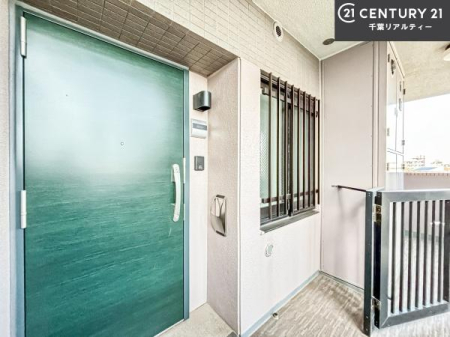 ���̑� ���낢��Ȃ���]���������܂�����A���q�l�̂��v�]���ǂ��ǂ������������������B
���Ђ̐��X�^�b�t���e�ؒ��J�ɂ������������܂��I