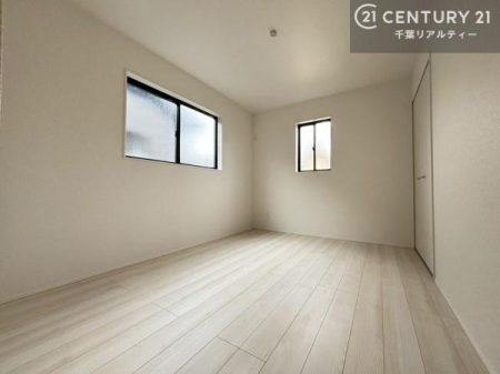 �q������ �|���o�������Ȃ��������́A���q�l�̂������Ƃ��Ă����S�ł��I
���[�X�y�[�X���[�����Ă���̂ŎU�炩�������������T�b�ƕЕt�����܂��I