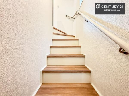 ���̑����� �K�i�͖��邭�萠������Ă��܂��B���q�l�₲�N�z�̕������S���Ă����p�����܂��ˁB