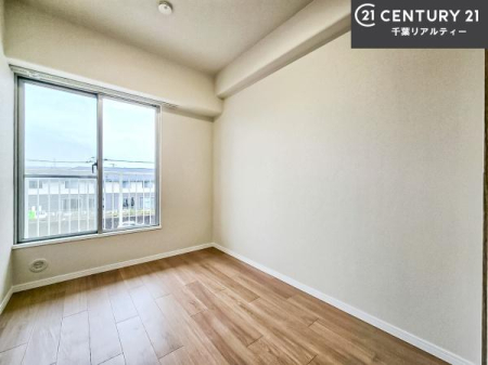 �q������ �V���v���Ƀf�U�C������Ă��邽�߁A�Ƌ��I�т܂���I
���C�ɓ���̉Ƌ��u���Ă��낰���Ԃ���邱�Ƃ��ł��܂��B