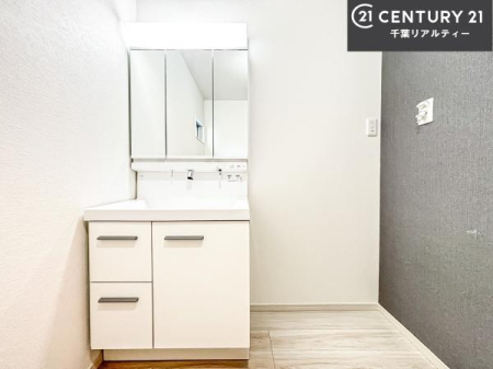 ���ʑ�E���ʏ� �g�Ȃ�𐮂�����ʏ��́A���������厖�ł��I������̐������̂��镵�͋C�����o�I�C�����悭���g�����������܂��B
