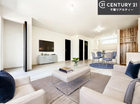 ���r���O �Ƌ��CG�p�[�X�ł��B�S�n�ǂ����r���O�͉Ƒ������R�ƏW�܂�܂��B�Ƒ��c�R�̎��Ԃ����������ł��B���Ƒ��ƁA����w�[���������Ԃ��߂��������ł��ˁB