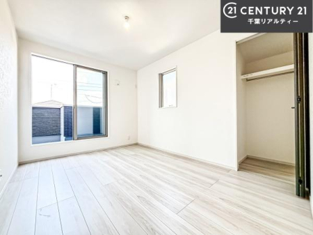 �m�� �o���R�j�[�ɖʂ��Ă���m���ł��B���邭�����肪����A���C����������ł��܂��I