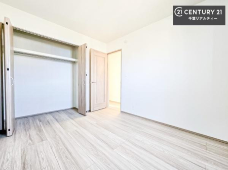 �q������ ���[�X�y�[�X����������m�ۂ���Ă��邽�߁A���������w�p�i���T�b�ƕЕt���A���ł��X�b�L���B
�Y��ȋ�Ԃ��ۂĂ܂��I