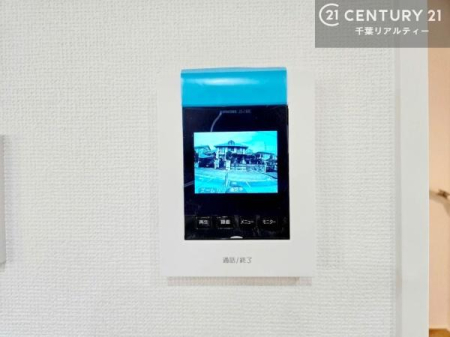 ���̑� TV���j�^�[�t�C���^�[�t�H���������B���K�҂̊���m�F���Ă���Ή��ł��邽�߁A�h�Ɩʂɂ��z�����ꂽ���S�̐ݔ��ł��B