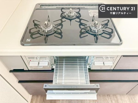 �L�b�`�� �R�����͎O������̂ł������̓����i�s���ł��܂��B
�������O�����t���ł��B�����X�y�[�X���L�X���Ă���׍�Ƃ����₷���I�g�����肪�ǂ��V�X�e���L�b�`���ł��I