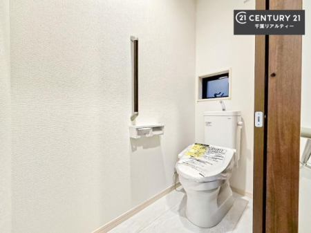 �g�C�� �������̂���F���̂���􂢂ł��I
����₩�ŃX�b�L�������Ԃł��I������ꂪ���₷���g�C���ł��I