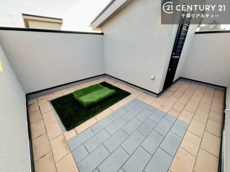 �o���R�j�[ �L�X�Ƃ��Ă���o���R�j�[�ł��I�����󕨂������̂͂�����񕗂ɓ�����Ȃ��炭�났�^�C��������܂��I