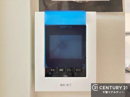 ���̑� TV���j�^�[�t�C���^�[�t�H���������B���K�҂̊���m�F���Ă���Ή��ł��邽�߁A�h�Ɩʂɂ��z�����ꂽ���S�̐ݔ��ł��B