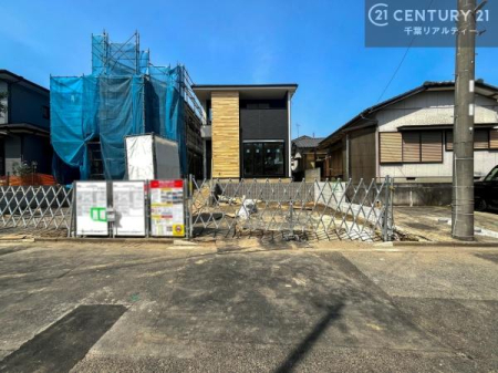 �O�ʓ��H�܂ތ��n�ʐ^ �O�ʓ��H6���I�z����ǍD�ȗ��n�ł��B
�Ԍɓ��ꂪ���ȕ������S�ł��ˁB