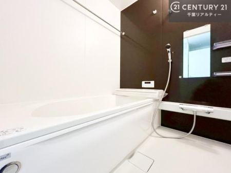 ���d�l�ʐ^(�����j �L�X�o�X�ň���̔������t���b�V���B�����L�΂���̂ŁA�����ɂ��������ƐZ����܂��ˁI�����̃o�X�^�C�����y���݂ɂȂ�܂��B�i���d�l�j