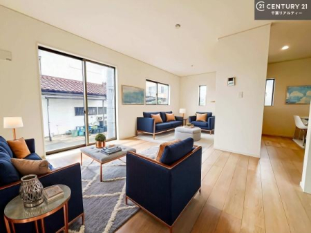 ���r���O �Ƌ��CG�p�[�X�ł��B�S�n�ǂ����r���O�͉Ƒ������R�ƏW�܂�܂��B�Ƒ��c�R�̎��Ԃ����������ł��B���Ƒ��ƁA����w�[���������Ԃ��߂��������ł��ˁB�y���d�l�z