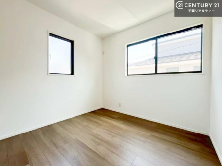 �q������ �|���o�������Ȃ��������́A���q�l�̂������Ƃ��Ă����S�ł��I
���[�X�y�[�X���[�����Ă���̂ŎU�炩�������������T�b�ƕЕt�����܂��I