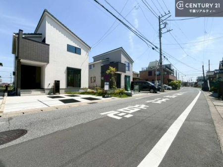 �O�ʓ��H�܂ތ��n�ʐ^ ���ӊ���A���q�l�̂���]�ɍ������������ꏏ�ɂ��ē���v���܂��B�Z��[���A�h�o�C�U�[�ɂ�邲���k������܂��B���Ђ͂��₢���킹�ɑ��Ή����܂��I���҂������܂���I