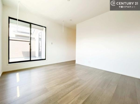 �Q�� �o���R�j�[�ɖʂ��Ă���m���ł��B���邭�����肪����A���C����������ł��܂��I���N���āA�O�ɏo�Ĕw�L�т����[�ċz�����ǂ������}������邱�Ƃ��ł��܂��B