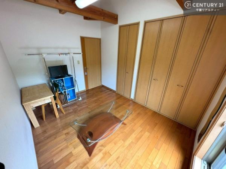 �m�� ���[�X�y�[�X�����Ă��܂��I�������X�b�L�����ڂ��鎖���ł��܂��ˁB
�Ƌ��I�΂Ȃ��V���v���ȃf�U�C���ׁ̈A�Ƌ��I�΂����C�ɓ���̋�ԍ�肪�ł������ł��ˁB