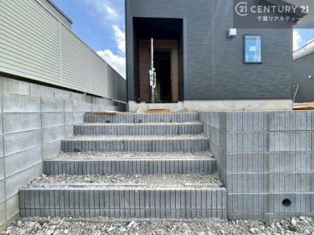 ���̑����n �u���̕����C�ɂȂ�I�v�u�������Ăǂ�ȏ��H�v�u�����Əڂ����m�肽���I�v�Ǝv������A���C�y�ɂ����k���������B