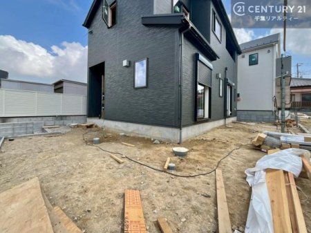 ���̑����n �����T���̂������E���v�]�E������ȂǁA���Ȃ�ƕ��ЃX�^�b�t�܂ł��\���t�����������I�s���Y�Ɋւ��邱�ƂȂ�A�ǂ̂悤�Ȃ��Ƃł����S���ӑΉ������Ē����܂��B
