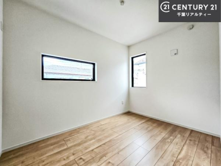 �m�� 2�ʍ̌����m�ۂ������邢�����́A���ʂ����ǂ��A���邭��ϋ��S�n�̗ǂ���ԂƂȂ��Ă���܂��B�����b�N�X���ĉ߂�����S�n�̗ǂ��������ł��I