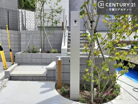 ���̑����n �����T���̂������E���v�]�E������ȂǁA���Ȃ�ƕ��ЃX�^�b�t�܂ł��\���t�����������I�s���Y�Ɋւ��邱�ƂȂ�A�ǂ̂悤�Ȃ��Ƃł����S���ӑΉ������Ē����܂��B
