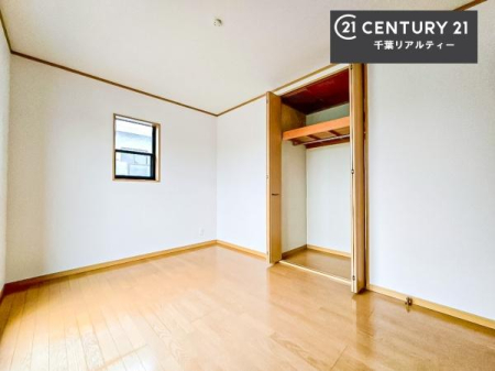 �q������ ���[�t���ł��������X�b�L���Еt���m���͂��q�l�̂������⏑�ւȂǂɂ����p���������܂�