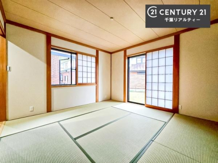 �a�� �^�^�~�̍��肪���炬��^����A�����b�N�X��ԁB�����傫���J�����̂���a���ƂȂ��Ă���܂��B���{�l�̐S������u�a�v�̋�ԁB�䑐�̍���Y����Ԃ͖����̂ЂƎ������o���Ă���܂��I