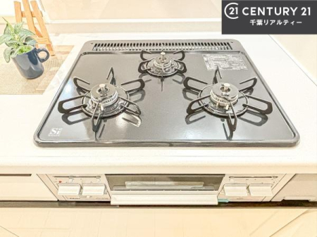 �L�b�`�� �R�����͎O������̂ł������̓����i�s���ł��܂��B
�������O�����t���ł��B�����X�y�[�X���L�X���Ă���׍�Ƃ����₷���I�g�����肪�ǂ��V�X�e���L�b�`���ł��I