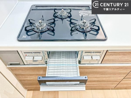 �L�b�`�� �R�����͎O������̂ł������̓����i�s���ł��܂��B
�������O�����t���ł��B�����X�y�[�X���L�X���Ă���׍�Ƃ����₷���I�g�����肪�ǂ��V�X�e���L�b�`���ł��I