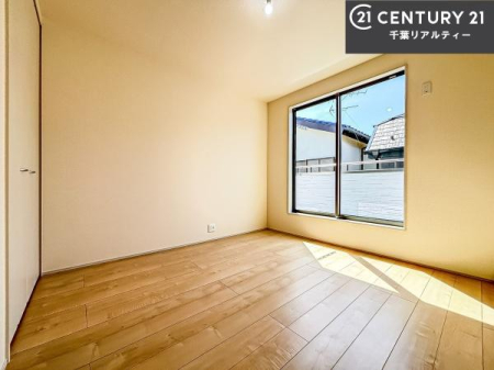 �Q�� �D���������������ޗm���́A���̖ڊo�߂��C�������ǂ������ł��ˁB���������Ԃ��������Ɖ߂������Ƃ��ł��܂��B�D�����F�����̃t���[�����O���ǂ�ȉƋ�ɂ��}�b�`���܂��I