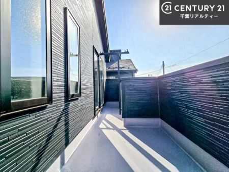 �o���R�j�[ �z������ǍD�ȃo���R�j�[�ł��I���ꂽ���ɂ͐�������n����J���I�Ȏ��Ԃ��y���߂܂��B
