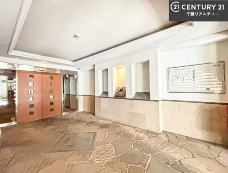 �G���g�����X -