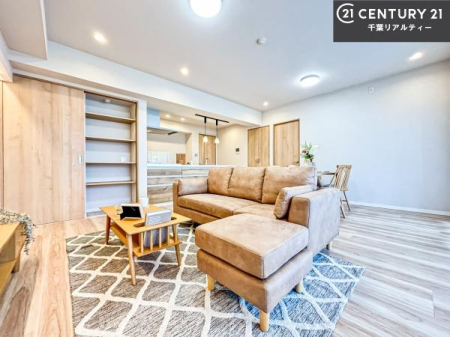 ���r���O �傫�ȑ����炽���Ղ�̗z���������閾�邢���r���O�B�J�����̂��郊�r���O�ŉƑ��c���̂��났�̎��Ԃ��߂����܂��I