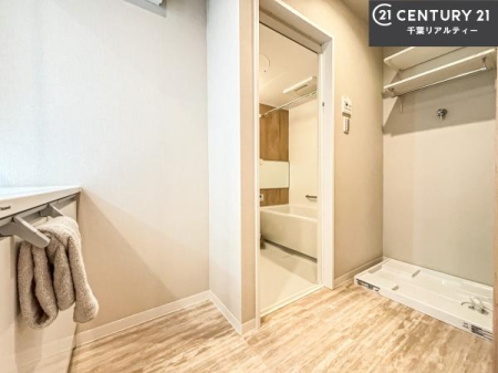 ���ʑ�E���ʏ� ��������u����I�����C�ɂ������S���Đ��󕨂��񂹂܂��ˁI