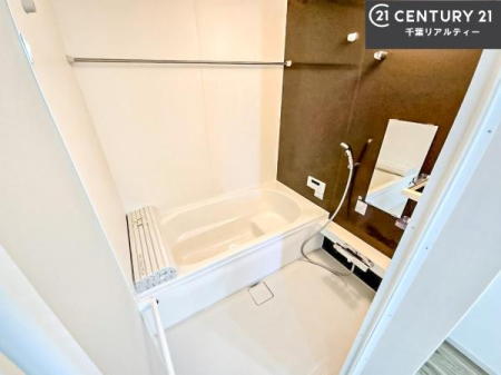 ���� �������������l�̕��͋C�̃o�X���[���́A�����o�Ă��ăo�X�^�C�����[���I
���d���撣���Ă��邲�J���ɂ��D�݂̓����̓����܂����āA�y����ł݂Ă͂������ł��傤���H