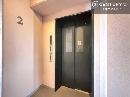 ���̑����p�� �G���x�[�^�[�����ŁA���X�̈ړ������K�B
�����̓��₨�ו��̑������ł��A�X���[�Y�ɂ��A��������܂��I