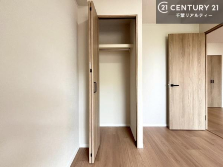 �q������ ���[�͂̂���m���ł��B����������������L�X�Ǝg���ċC�������ǂ��ł��I
�L���C�Ȗ��邢�������ŉ߂����̂́A�X�ɂ̂�т�������ł��܂��ˁI