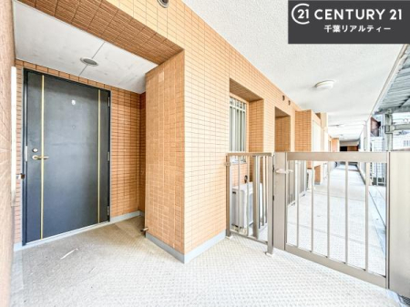 ���̑� ���낢��Ȃ���]���������܂�����A���q�l�̂��v�]���ǂ��ǂ������������������B
���Ђ̐��X�^�b�t���e�ؒ��J�ɂ������������܂��I